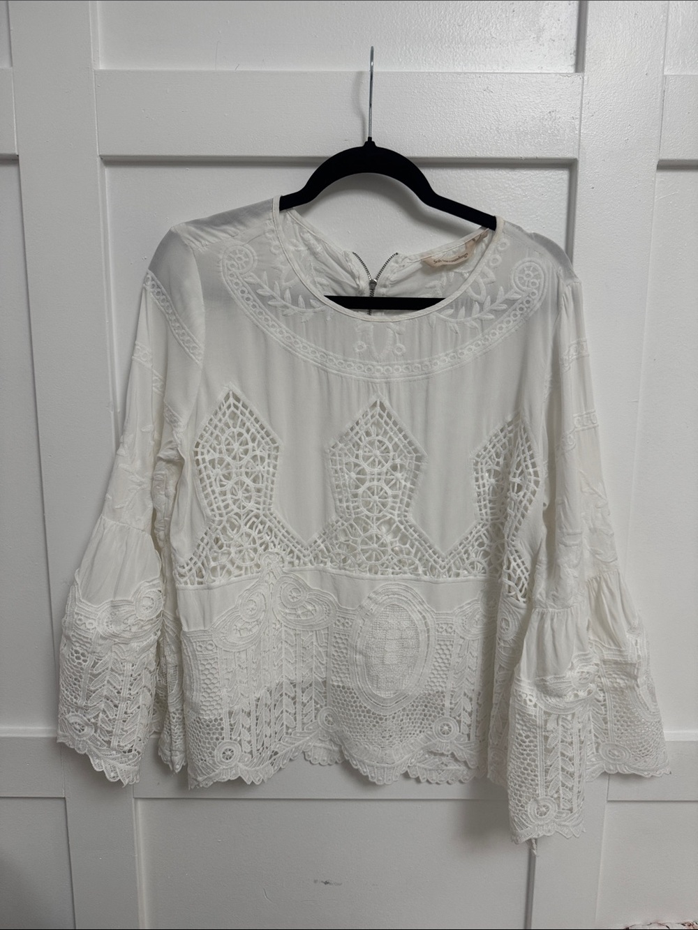 Soft Surroundings White Embroidered Lace Peasant Blouse